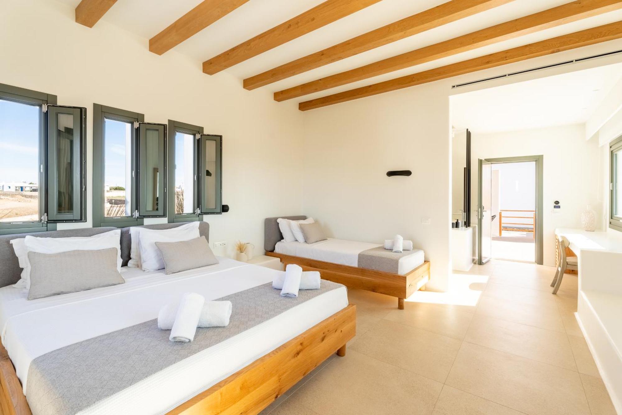 Regency Sunset Suites Mykonos Town Exterior foto