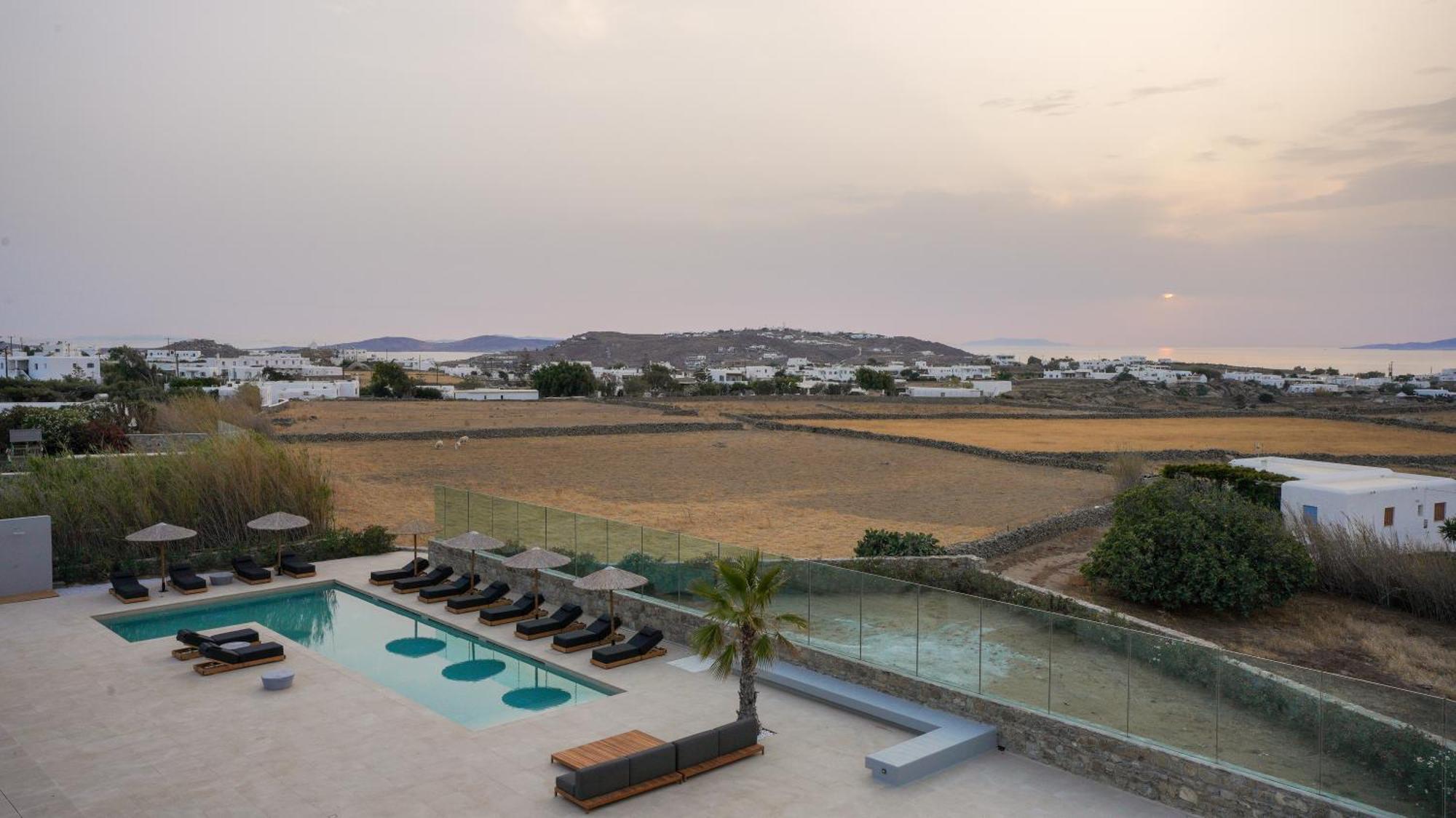 Regency Sunset Suites Mykonos Town Exterior foto